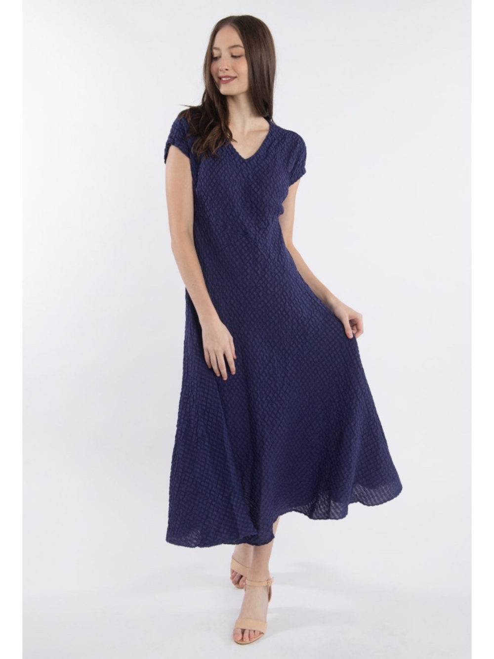 Luna Luz V-Neck Maxi Linen Blend French Quarter Dress in Deep Purple Small